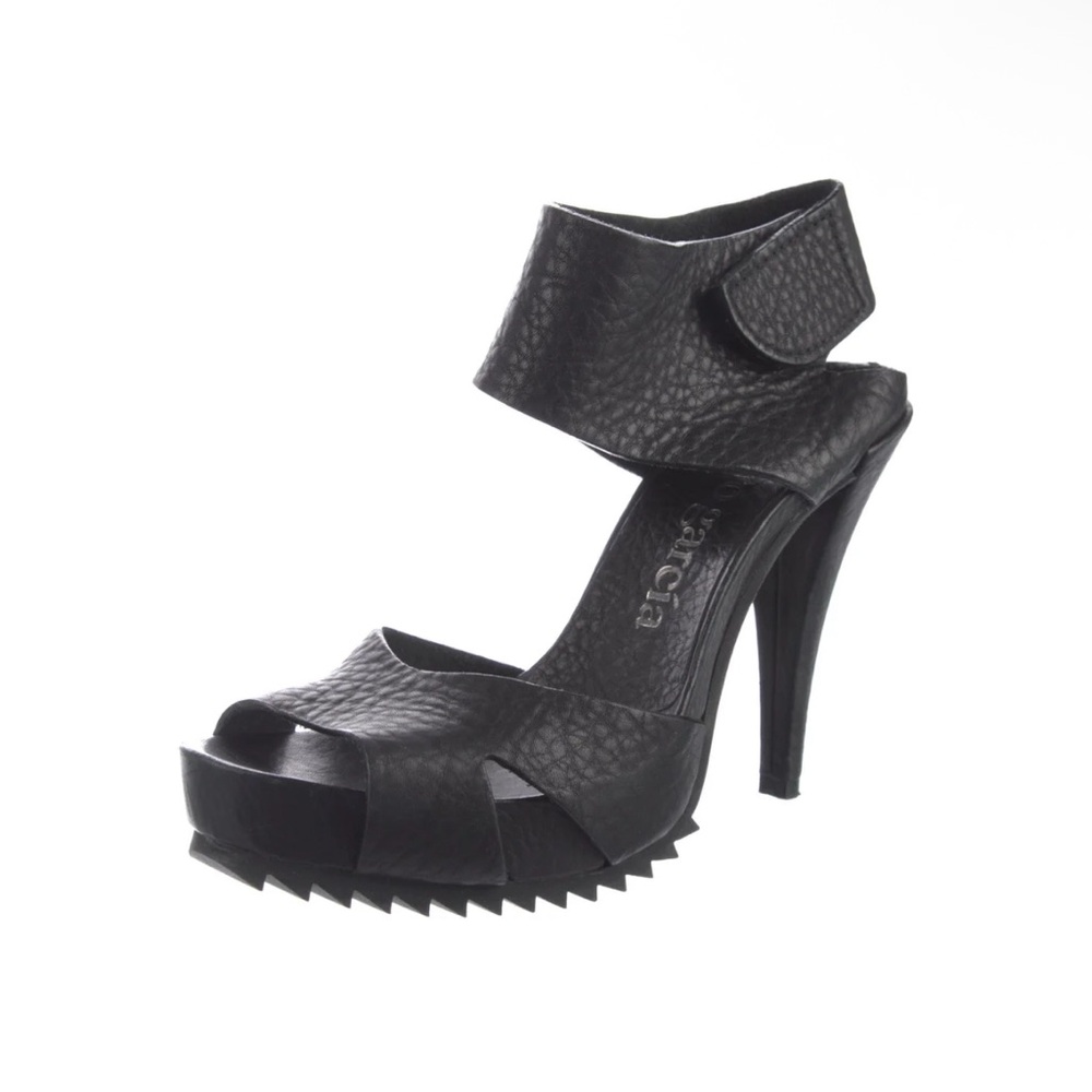 Pedro Garcia Penny Leather Platform Heel Size EU 38 (US 7.5)